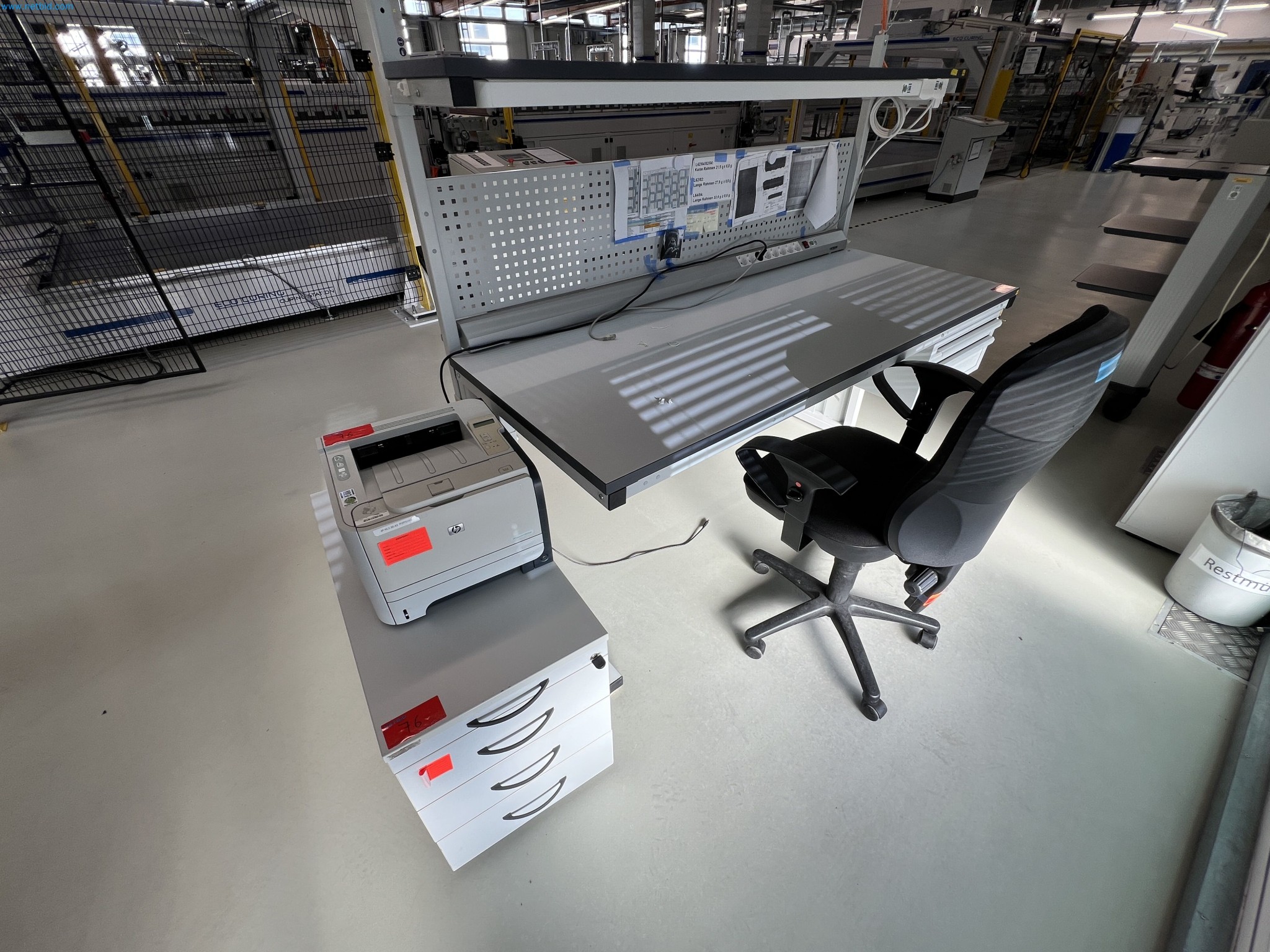 Produktionsarbeitsplatz